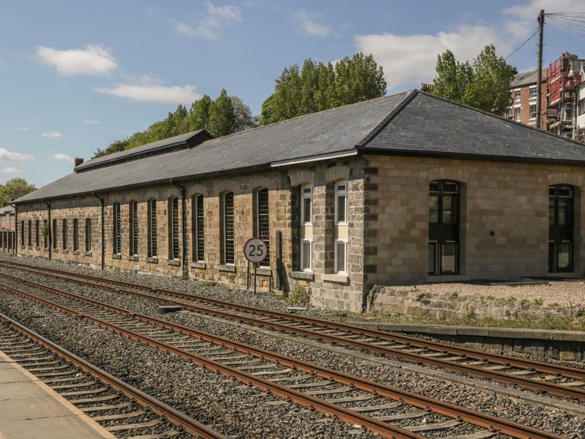 휫비 Repton Engine Shed 빌라 외부 사진